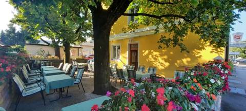 Gasthaus Hellmayr